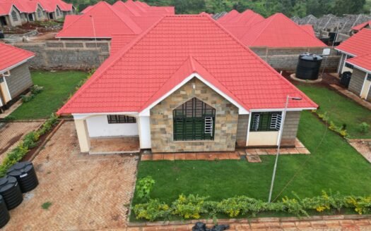 Juja Grove and Mang’u Grove Bungalow, Land, Maisonettes for sale From Ksh.11.8m – 0722720812
